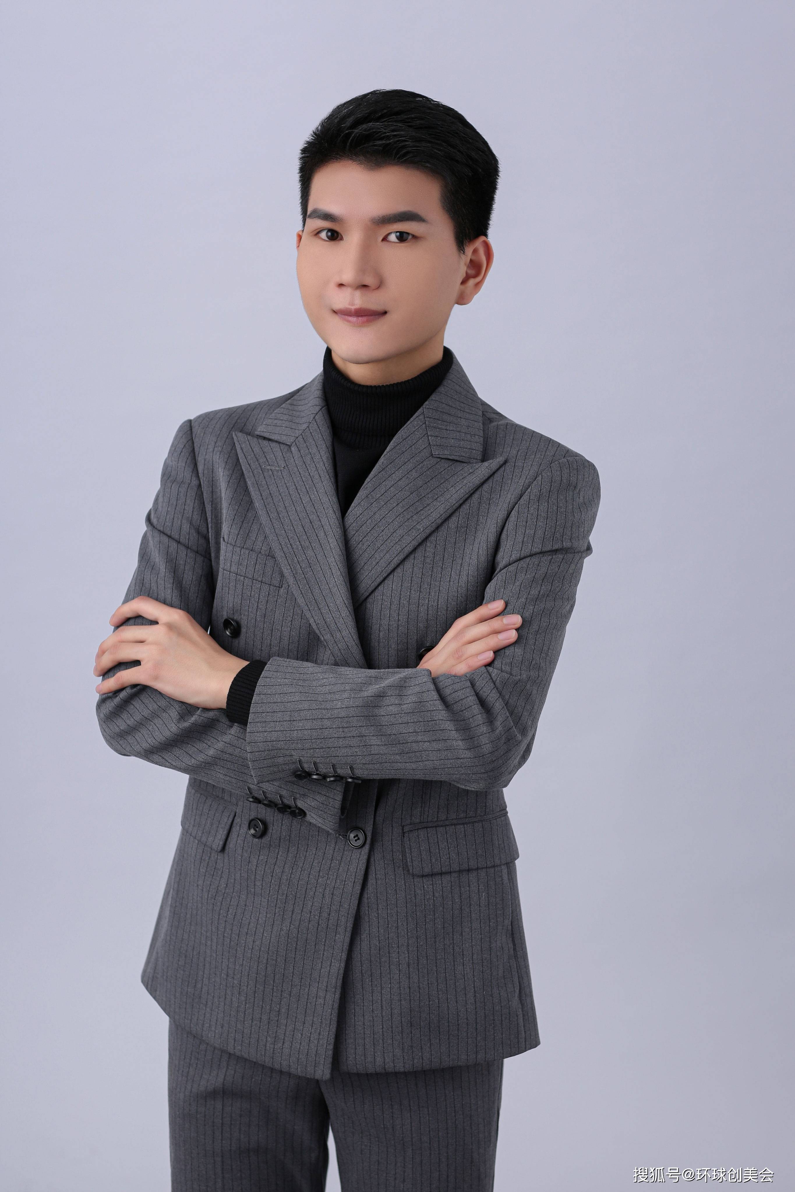 钟亮 舞台监督负责人